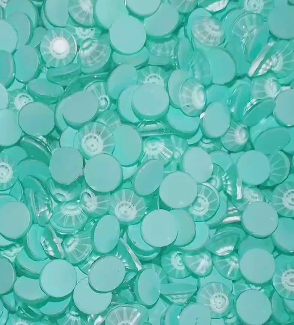 💚NEON MINT FLAT BACK GLASS RHINESTONES 💚